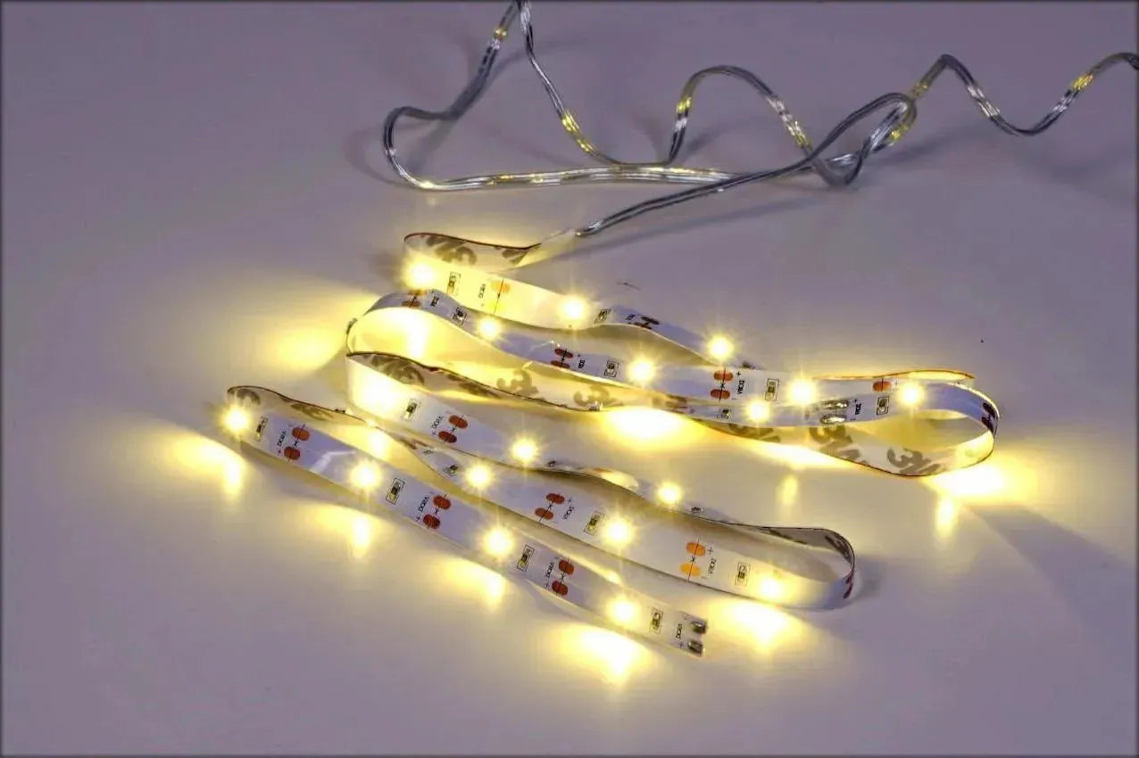 Warmwitte ledstrip van 1 meter met 30 leds - Werkt op batterijen - Individueel in te korten na elke led